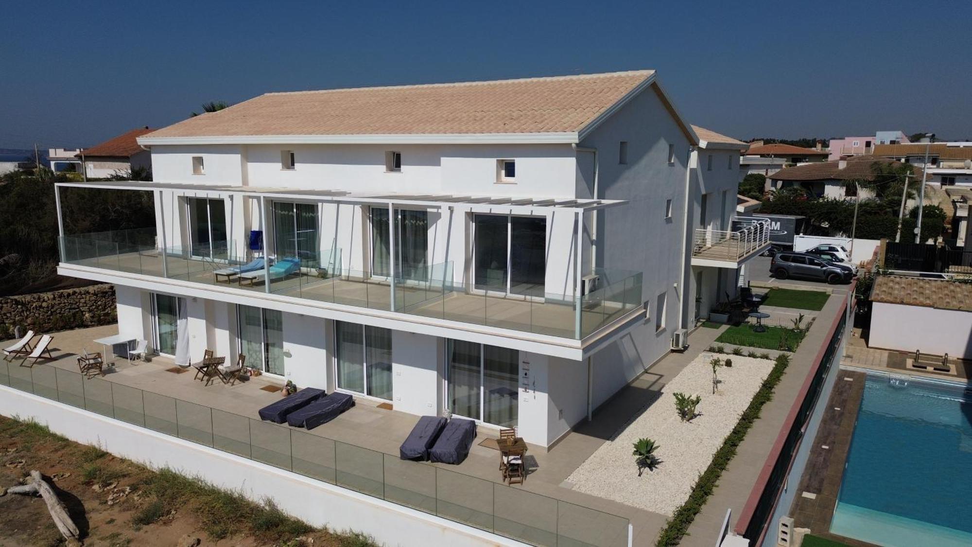 Astro Apartments With Direct Access On The Sea Of Noto Heritage Of Unesco Esterno foto
