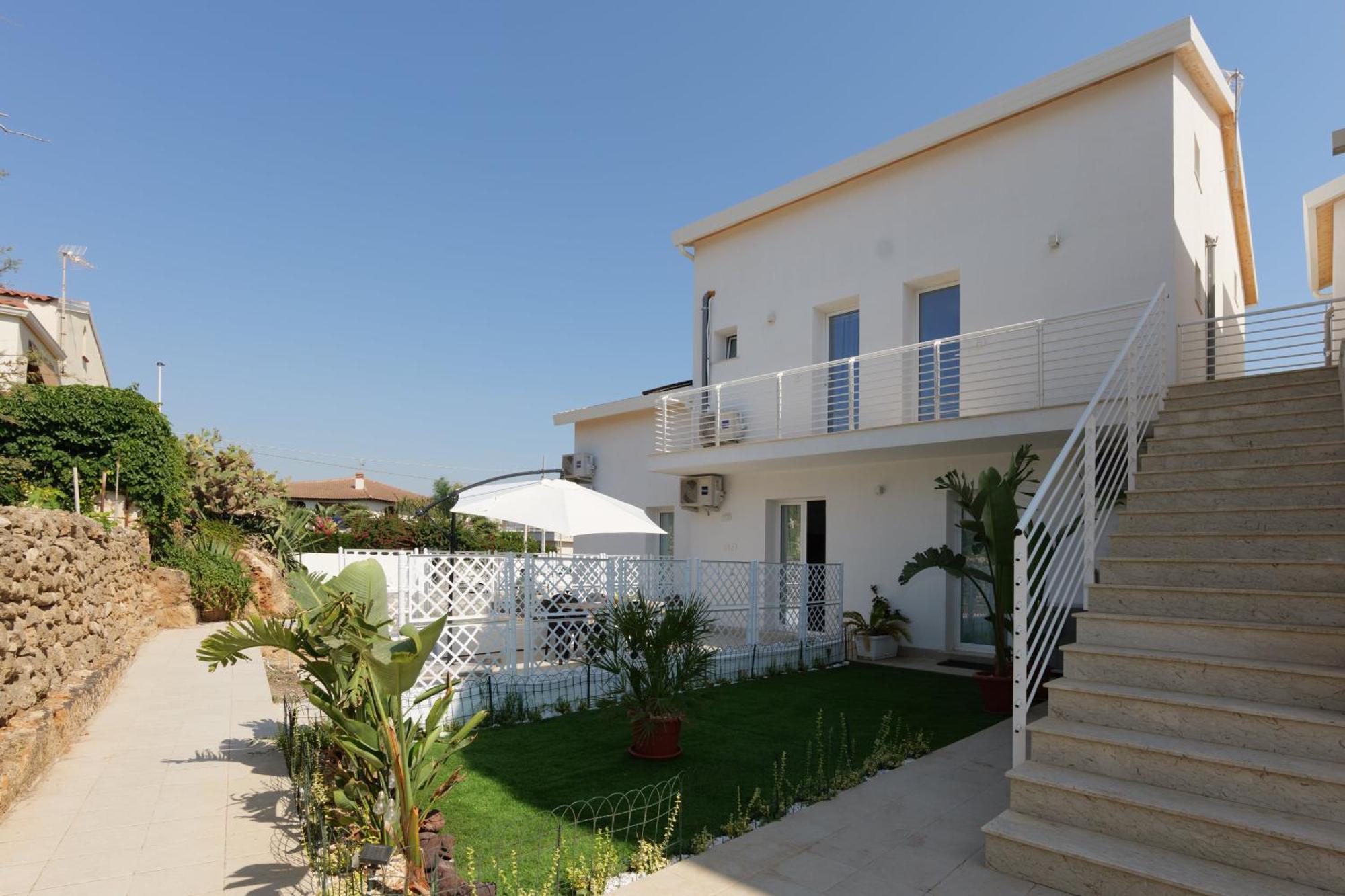 Astro Apartments With Direct Access On The Sea Of Noto Heritage Of Unesco Esterno foto